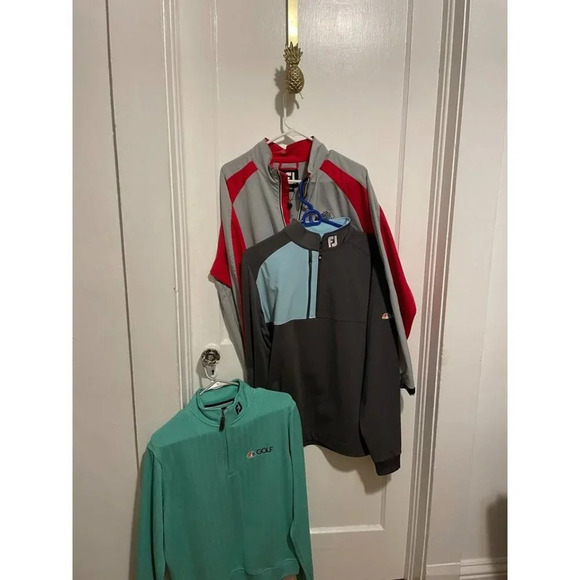 FJ Men's Size Small/Medium Athletic Long Sleeve Tops - Picture 1 of 10